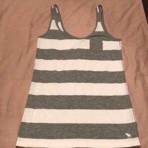 Abercrombie tank top with pocket